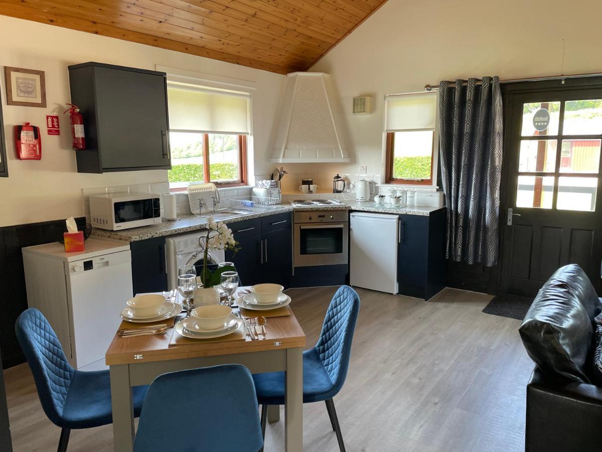 Wellsfield Farm Holiday Lodges Стърлинг Екстериор снимка