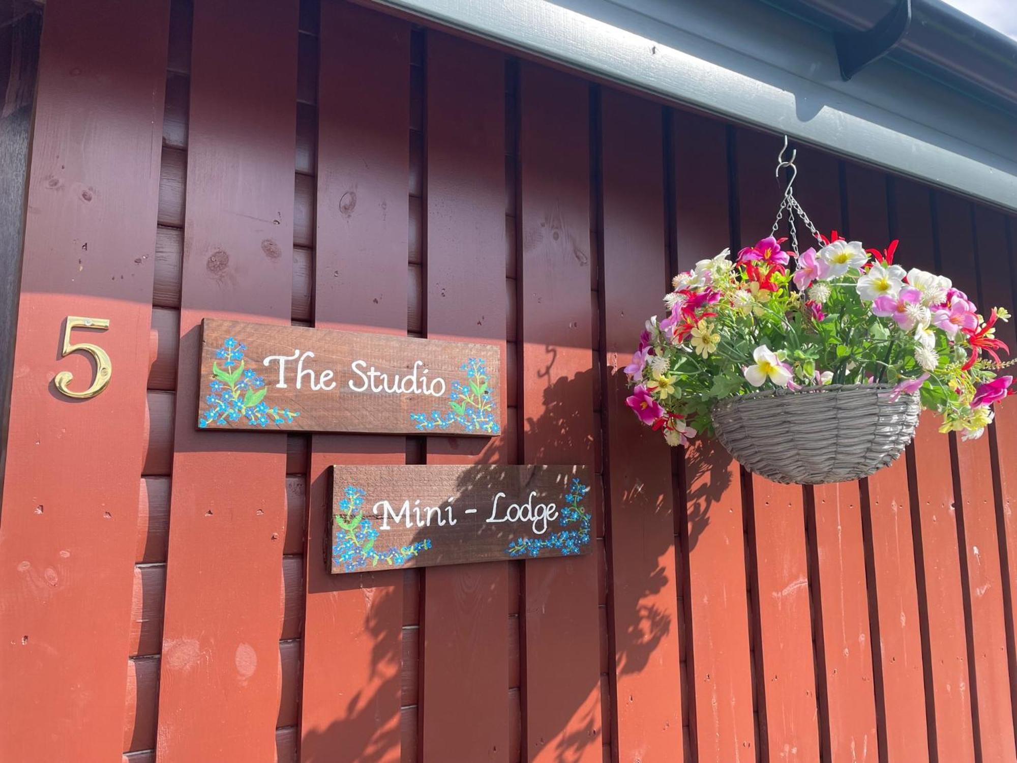 Wellsfield Farm Holiday Lodges Стърлинг Екстериор снимка